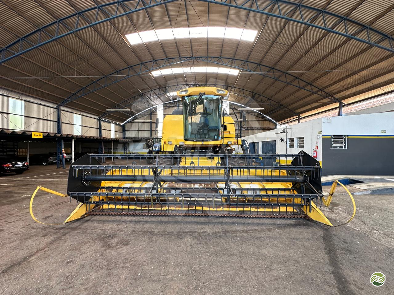 COLHEITADEIRA NEW HOLLAND TC 5070 Palmitrac - New Holland PALMEIRA DAS MISSOES RIO GRANDE DO SUL RS